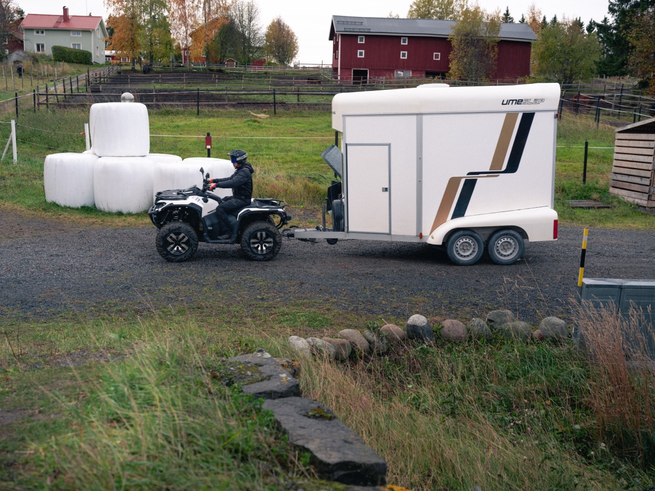 ORV-MY26-OUT-EV-Lifestyle_DSF7814 Large