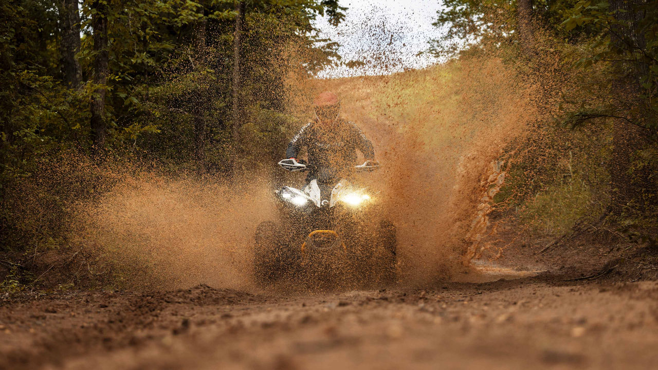 can_am_renegade_xxc_mud